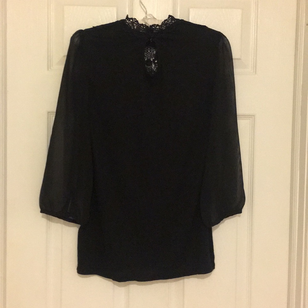 H&M Blouse - Picture 5 of 8